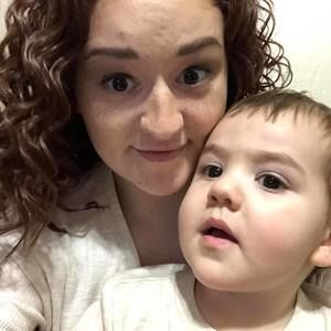 Meet your Posher, Elaina